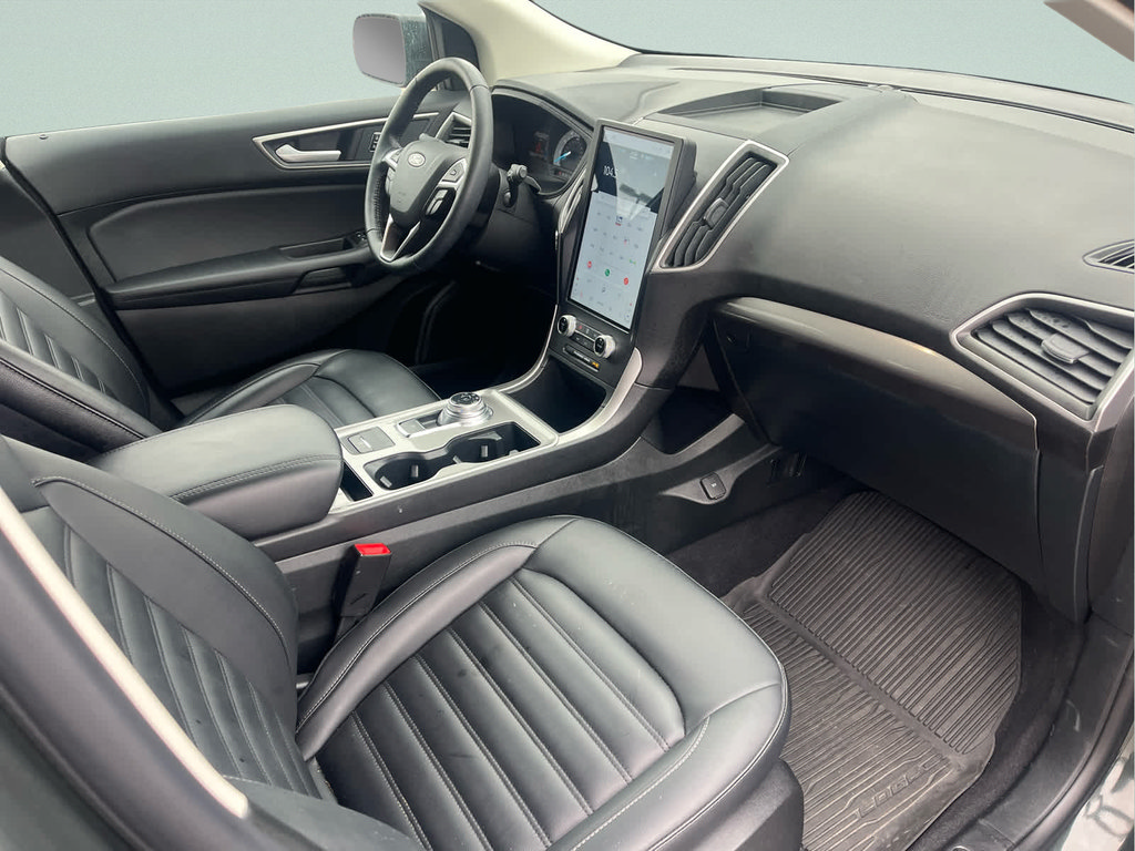 Certified 2024 Ford Edge SEL w/ Convenience Package AWD/4WD image 17