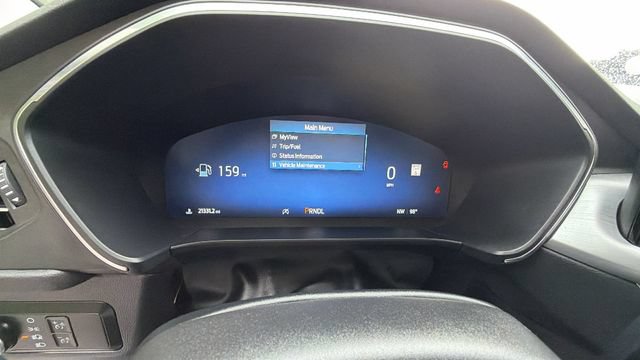 Certified 2024 Ford Escape Platinum AWD/4WD image 29