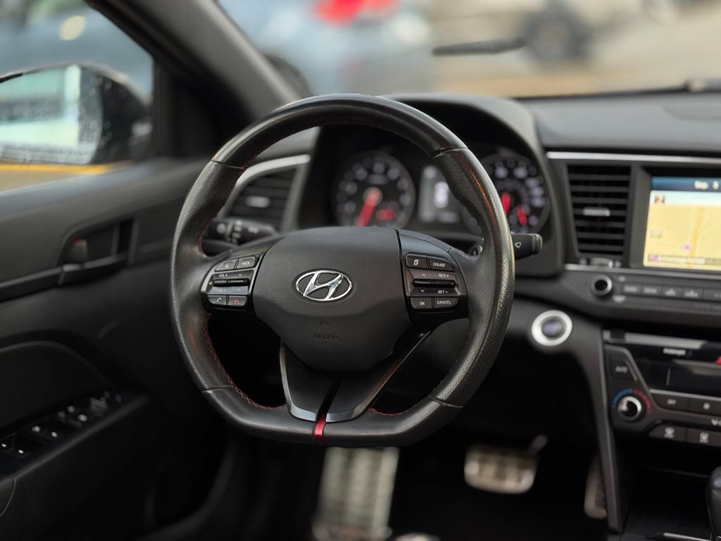 Used 2018 Hyundai Elantra Sport w/ Sport Premium Package 03 FWD image 18
