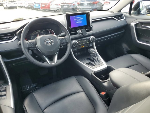 Used 2023 Toyota RAV4 XLE Premium image 13