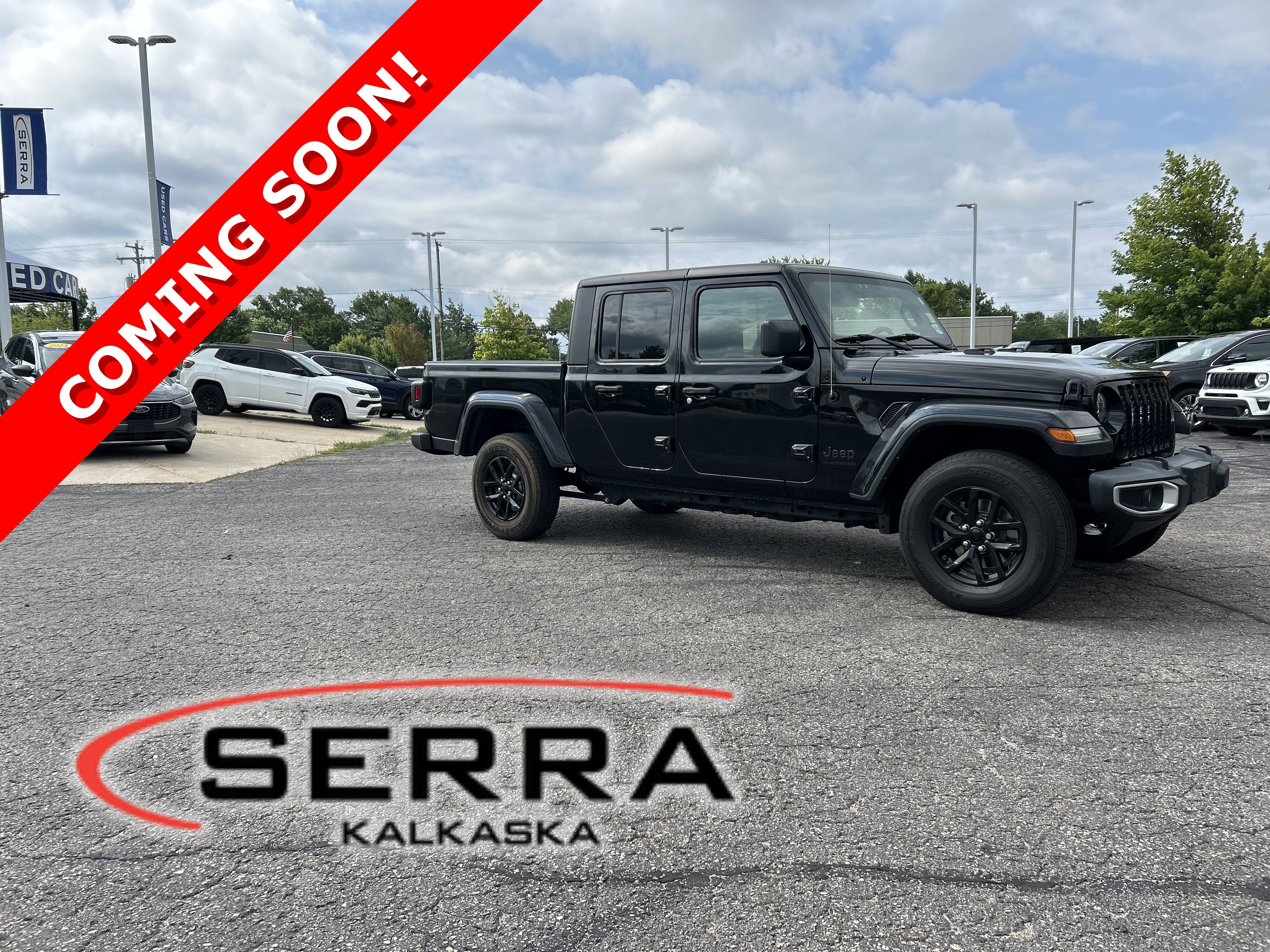 Used 2022 Jeep Gladiator Sport AWD/4WD image 1