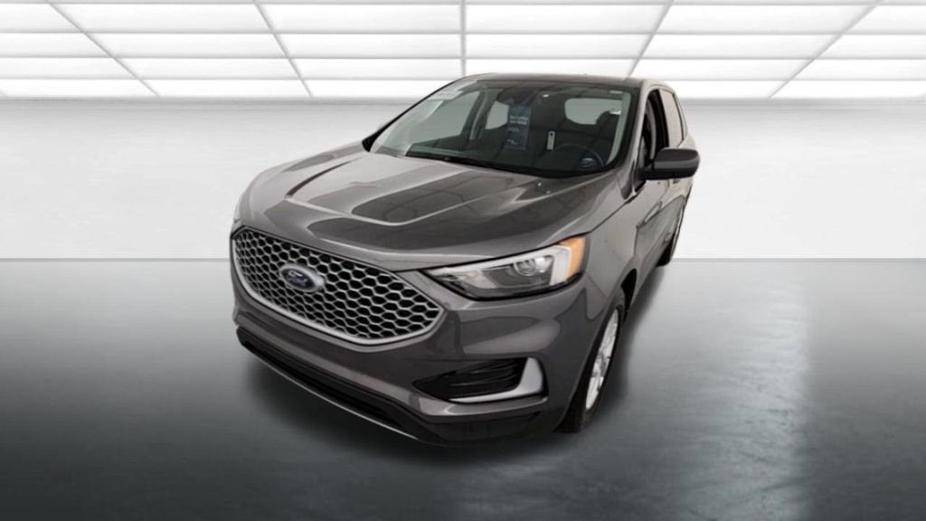 Certified 2023 Ford Edge SEL image 2