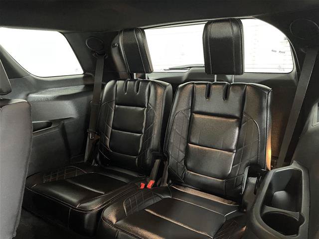 Certified 2018 Ford Explorer Platinum AWD/4WD image 17