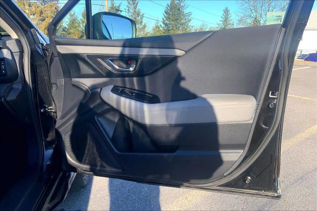 Used 2021 Subaru Outback Premium image 23