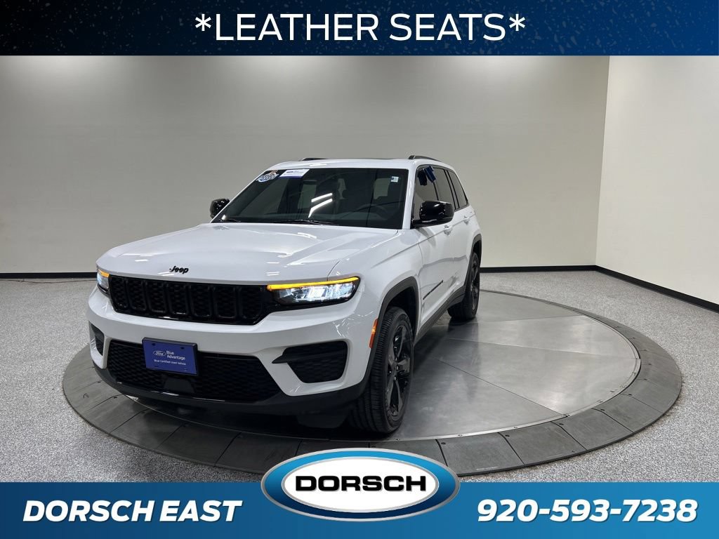 Used 2023 Jeep Grand Cherokee Altitude AWD/4WD image 1