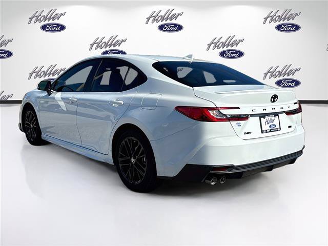 Used 2025 Toyota Camry SE w/ Convenience Package FWD image 6