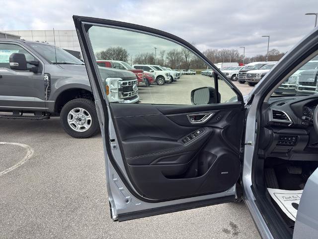 Used 2023 Subaru Forester Touring image 18