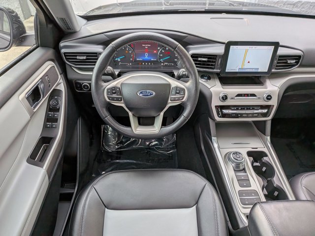 Certified 2024 Ford Explorer XLT w/ Equipment Group 202A image 34