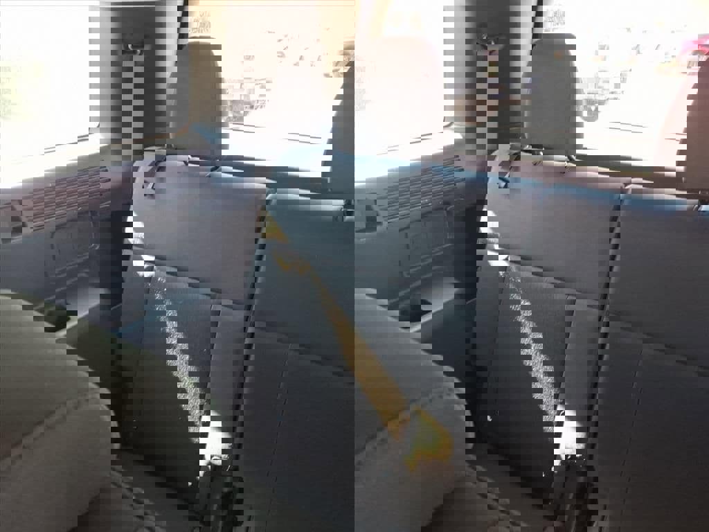 Used 2025 Hyundai Santa Fe SE image 10