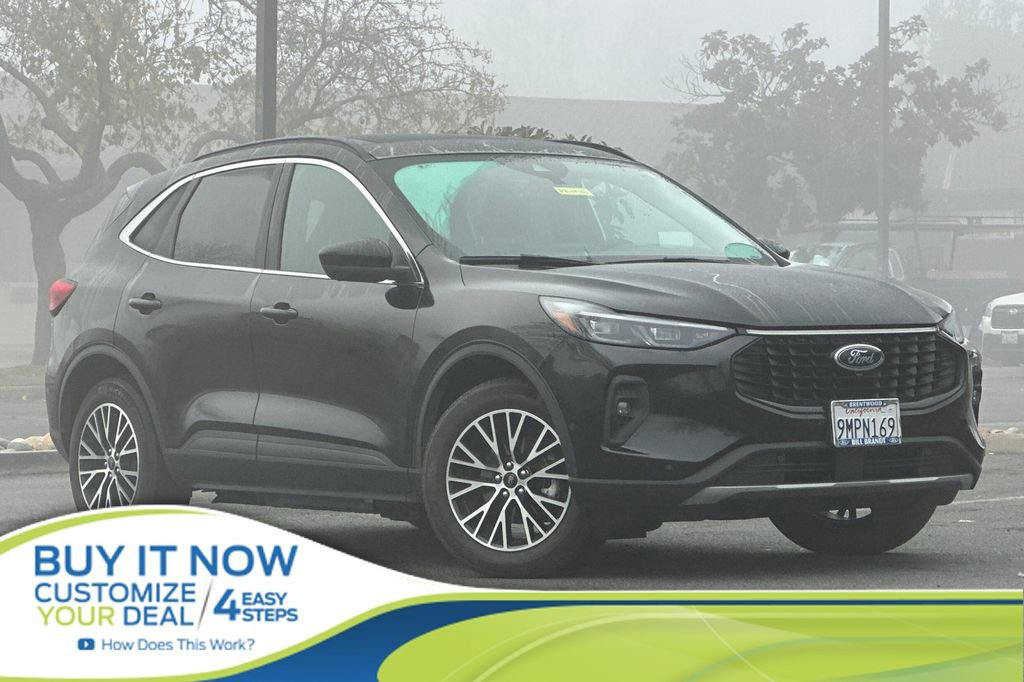 Certified 2023 Ford Escape SE w/ PHEV Premium Package