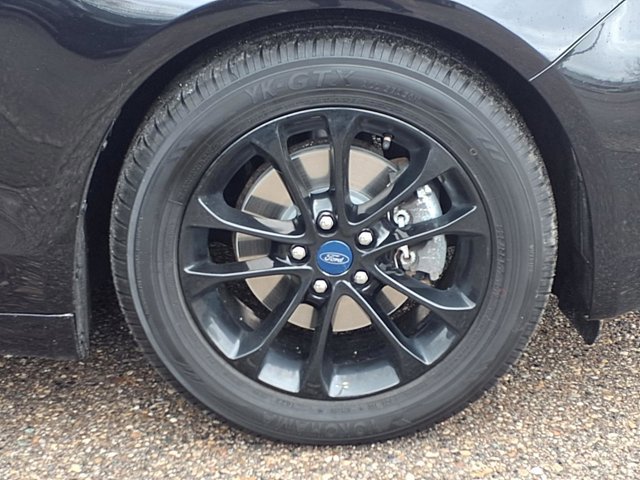 Certified 2020 Ford Fusion SE FWD image 27