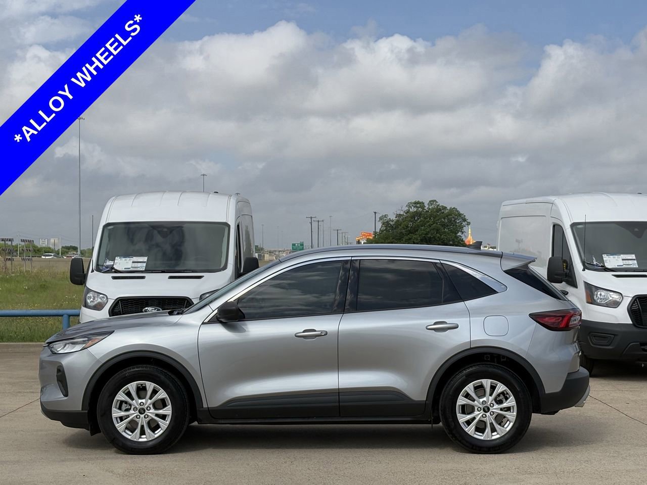 Certified 2024 Ford Escape Active image 3