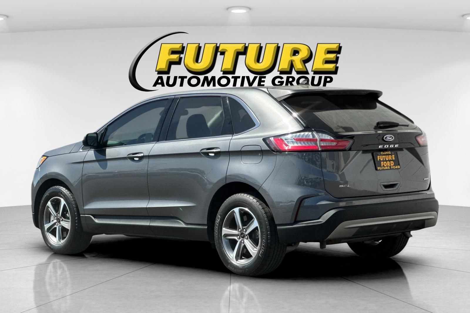 Certified 2024 Ford Edge SEL w/ Convenience Package AWD/4WD image 5