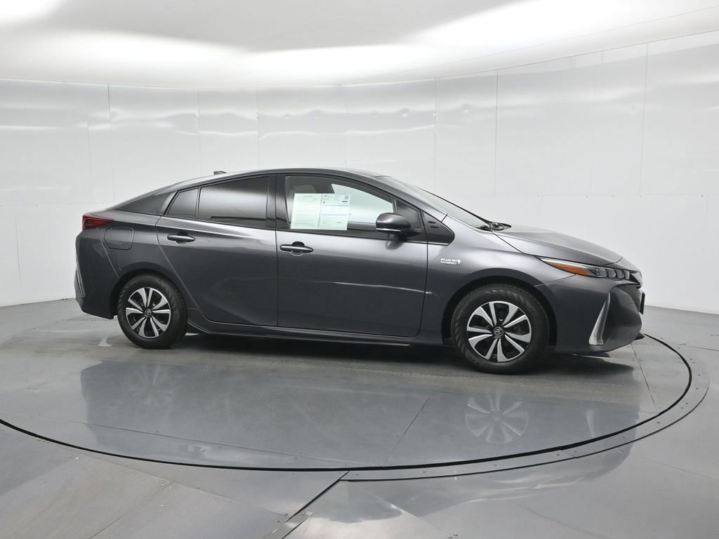 Used 2018 Toyota Prius Prime Plus image 10