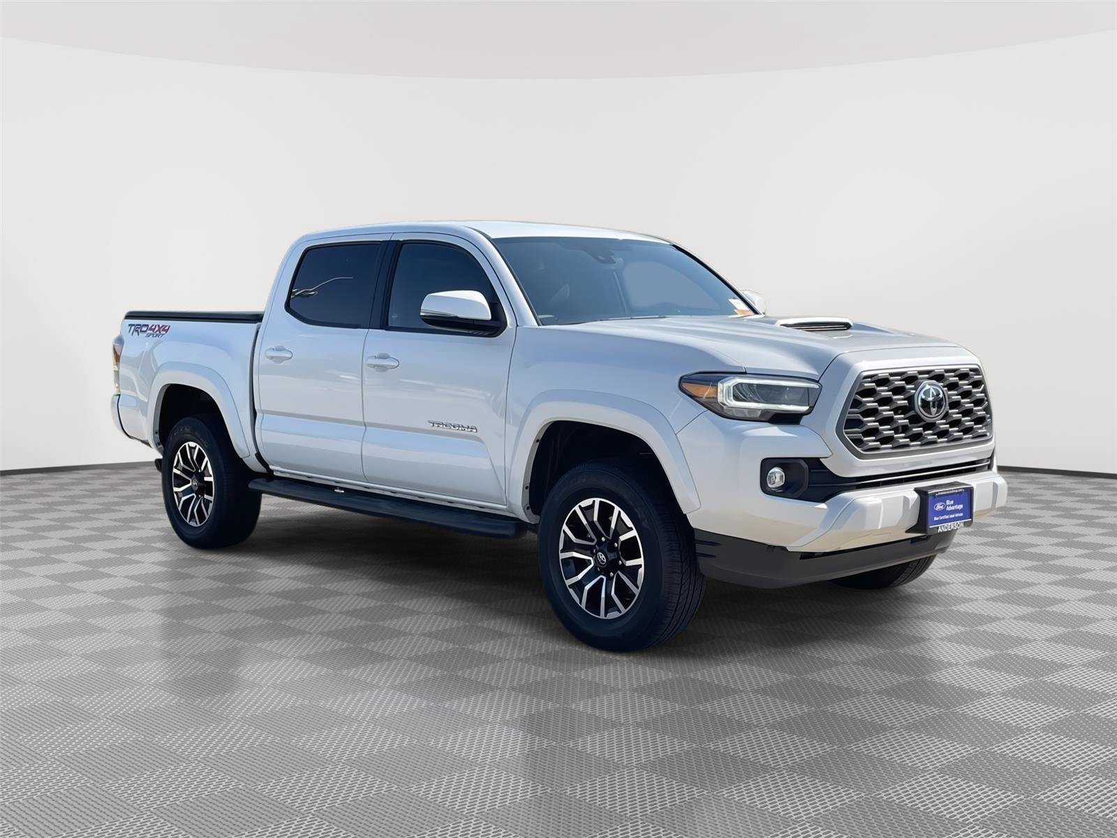 Used 2023 Toyota Tacoma TRD Sport w/ Technology Package AWD/4WD image 5
