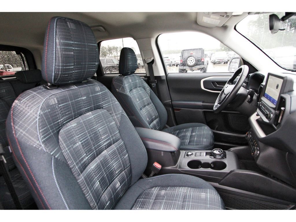 Certified 2024 Ford Bronco Sport Heritage w/ Heritage Convenience Package AWD/4WD image 29