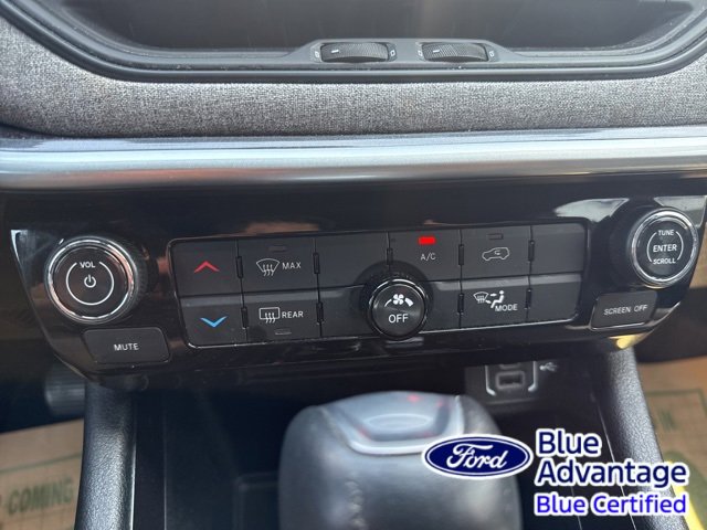 Used 2024 Jeep Compass Latitude image 21