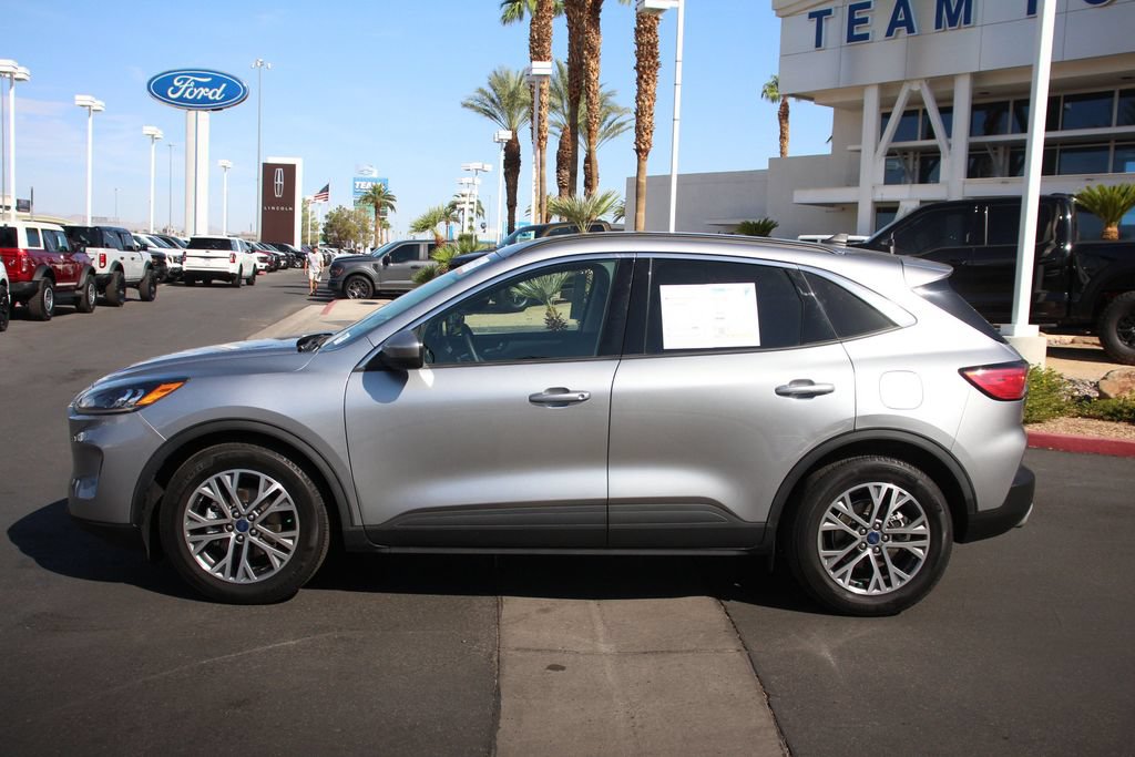 Certified 2022 Ford Escape SEL FWD image 4