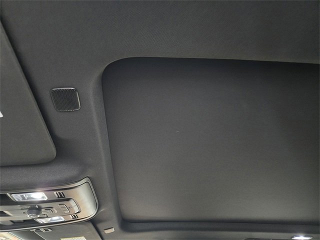 Used 2022 Chevrolet Tahoe Z71 w/ Luxury Package image 26