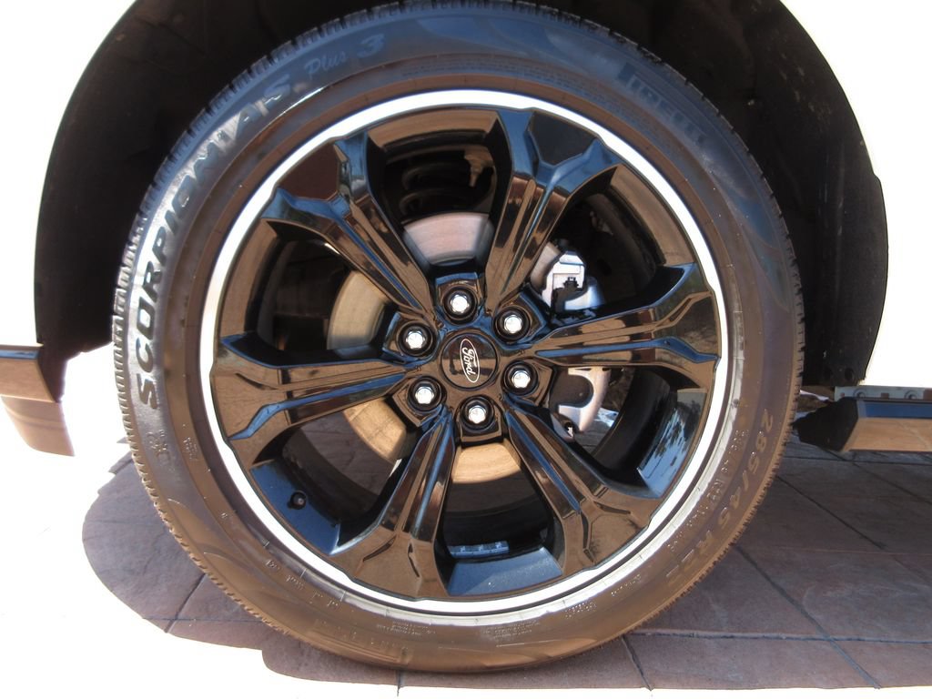 Certified 2023 Ford Expedition Limited AWD/4WD image 8