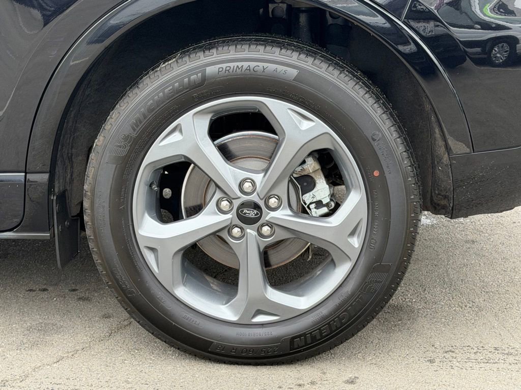 Certified 2023 Ford Escape ST-Line AWD/4WD image 17