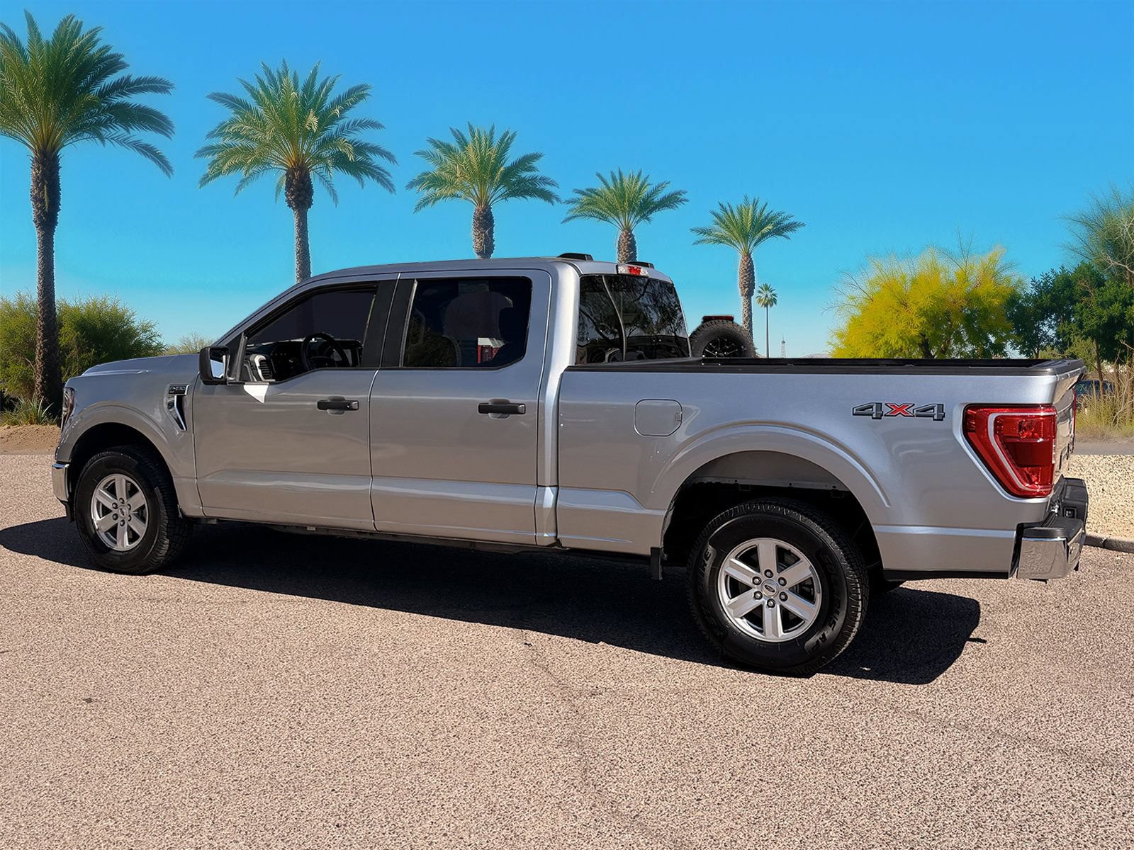 Certified 2023 Ford F150 XLT w/ Trailer Tow Package AWD/4WD image 3