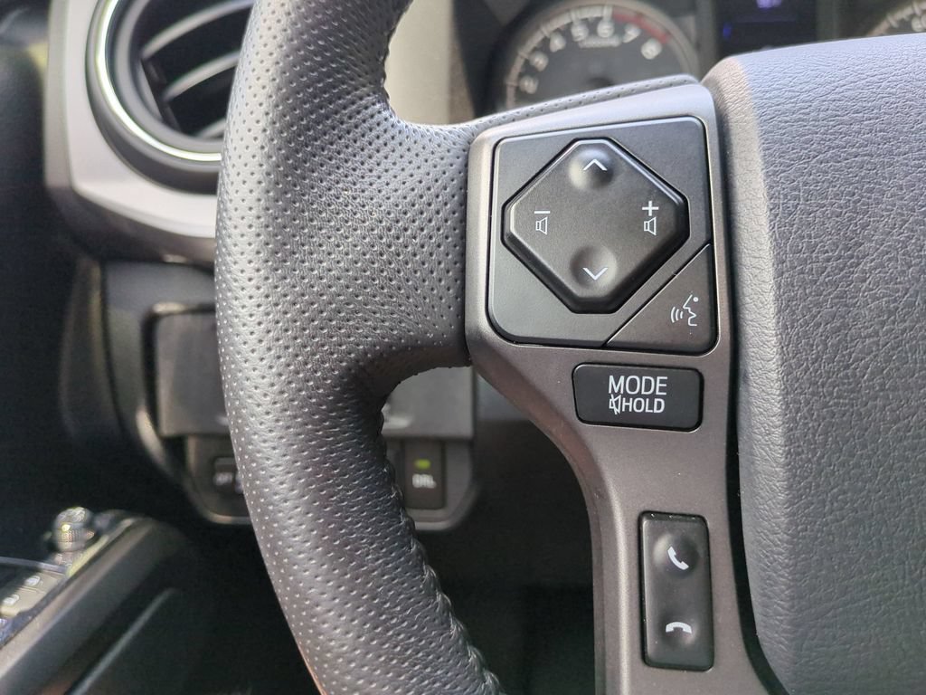 Used 2019 Toyota Tacoma TRD Sport RWD image 27