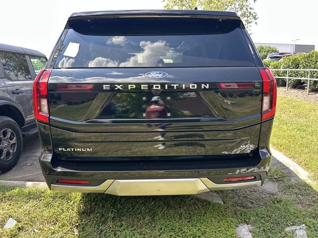 Certified 2025 Ford Expedition Max Platinum w/ Driver's Package AWD/4WD image 6