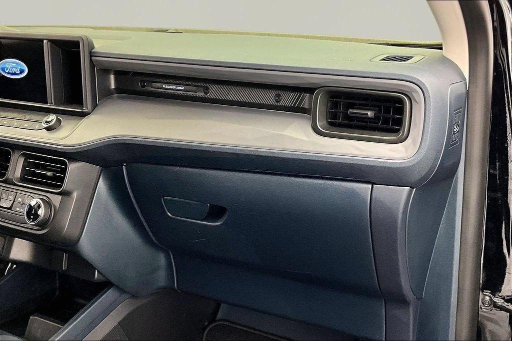 Certified 2023 Ford Maverick XL FWD image 17