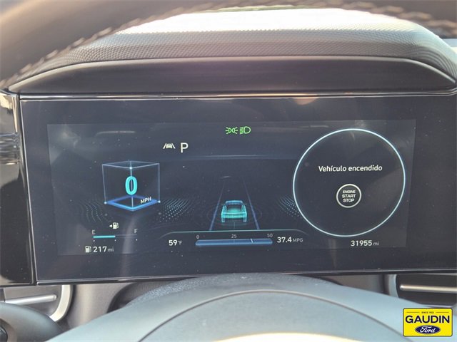 Used 2023 Hyundai Elantra Limited w/ Preferred Accessory Package image 20