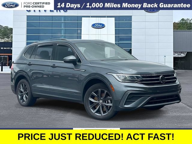 Used 2023 Volkswagen Tiguan SE w/ Panoramic Sunroof Package
