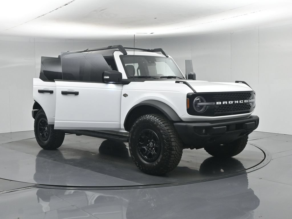 Certified 2022 Ford Bronco Wildtrak AWD/4WD image 35