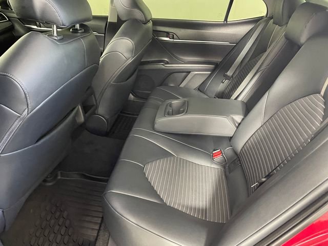 Used 2018 Toyota Camry SE FWD image 15
