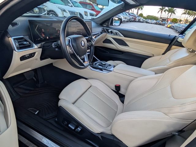 Used 2024 BMW 430i Convertible w/ Premium Package image 9