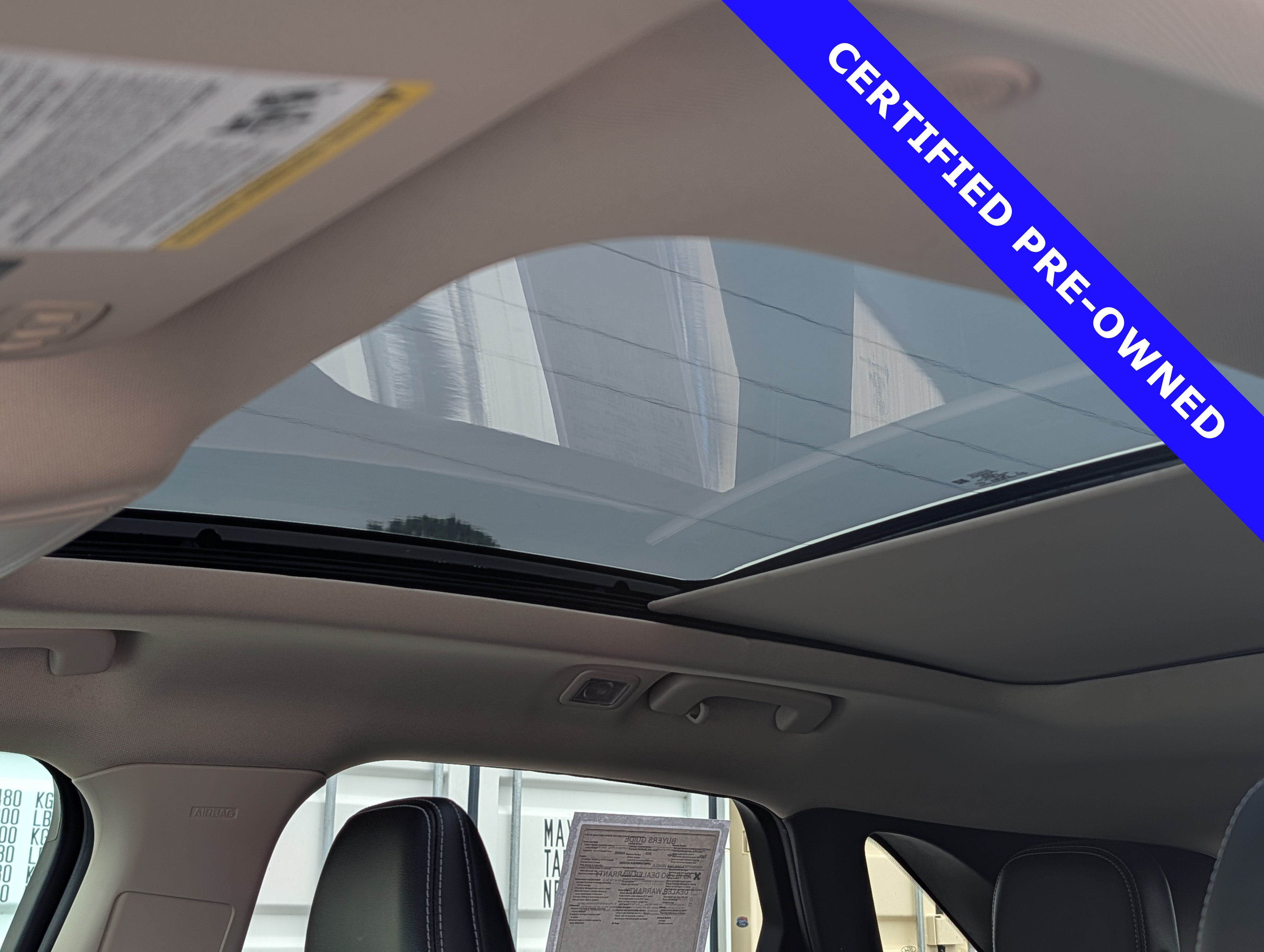 Certified 2020 Ford Escape Titanium AWD/4WD image 24