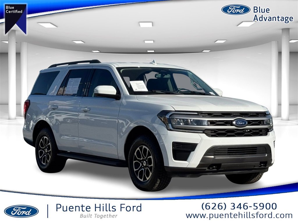 Certified 2022 Ford Expedition XLT image 1