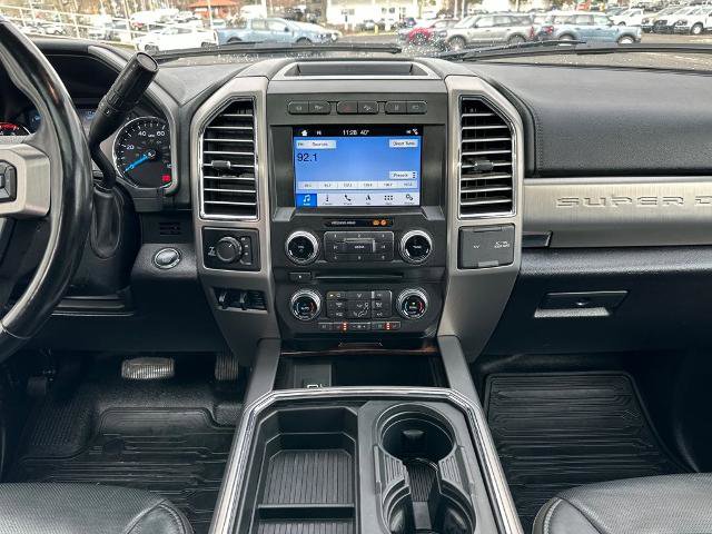 Certified 2017 Ford F350 Platinum w/ Platinum Ultimate Package image 18