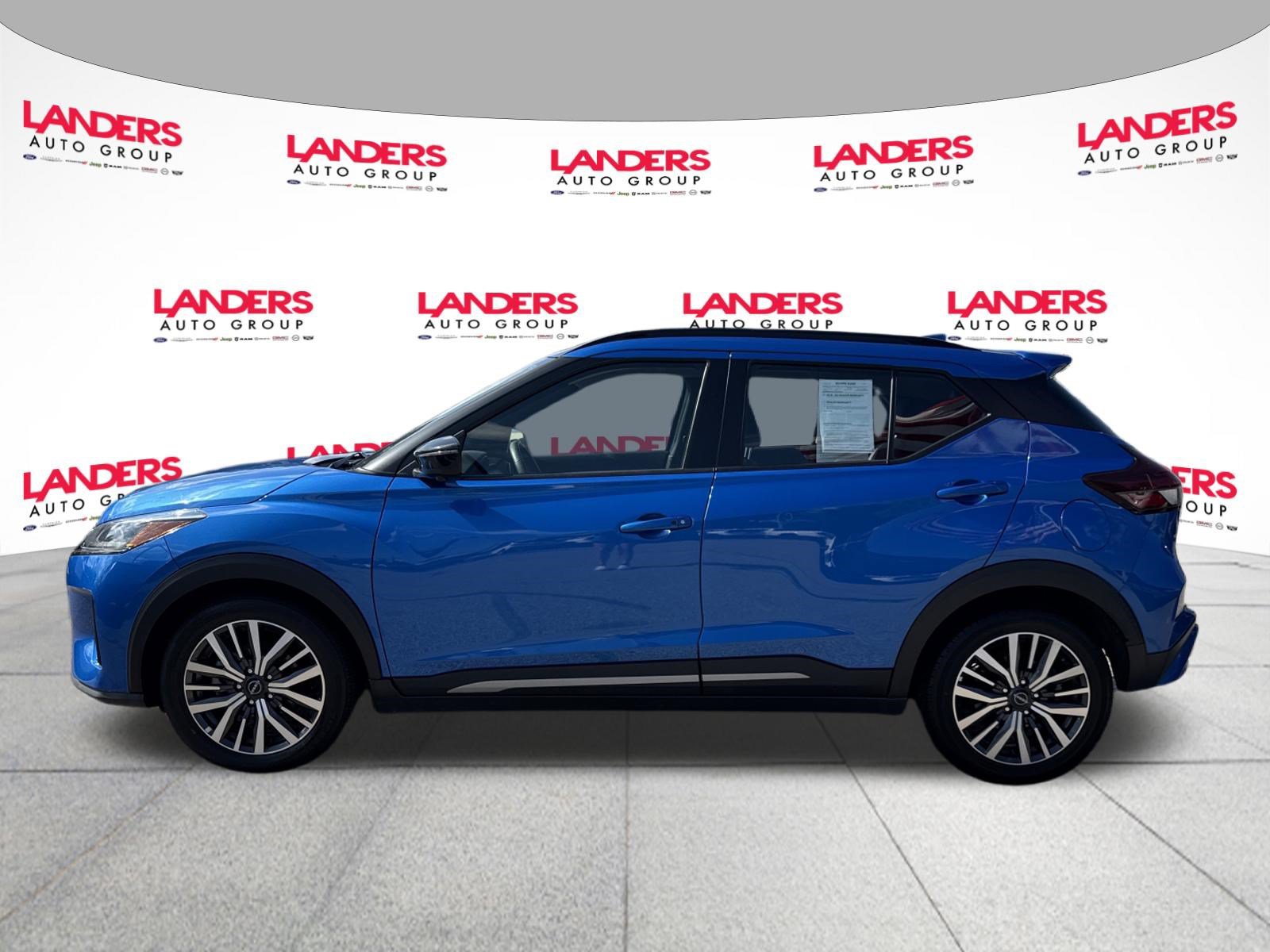 Used 2024 Nissan Kicks SR FWD image 6