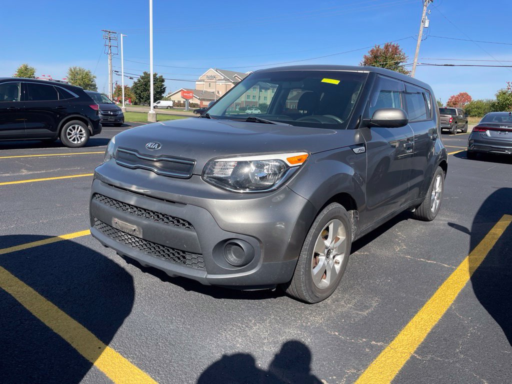 Used 2018 Kia Soul FWD image 2