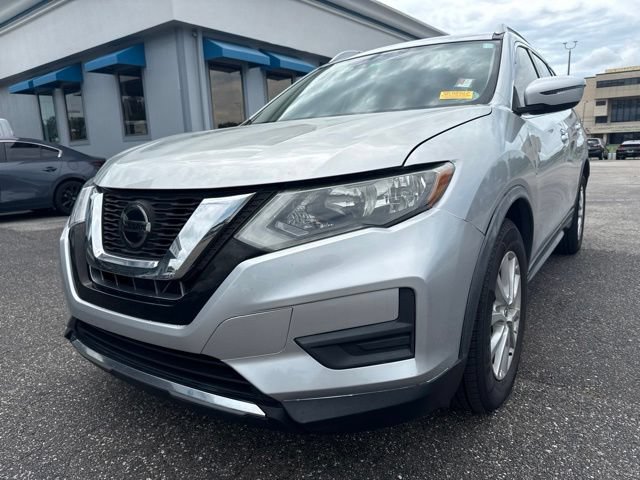Used 2020 Nissan Rogue SV FWD image 7