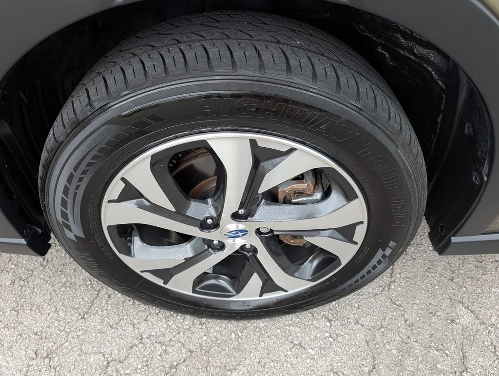 Used 2020 Subaru Outback Touring XT AWD/4WD image 33