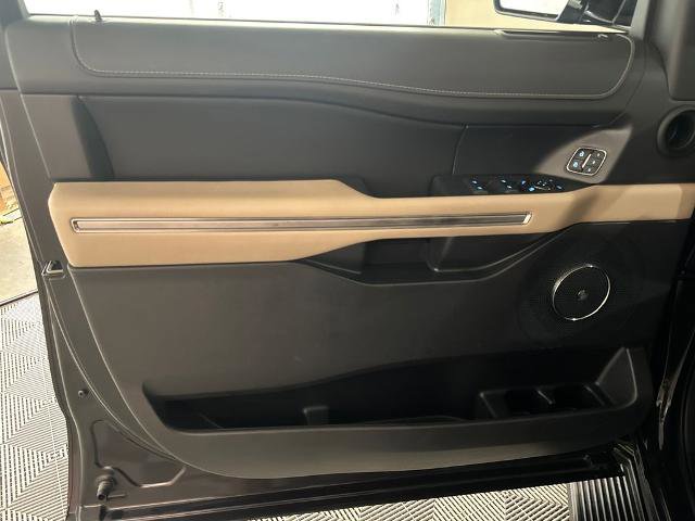 Certified 2024 Ford Expedition Max Limited RWD image 17