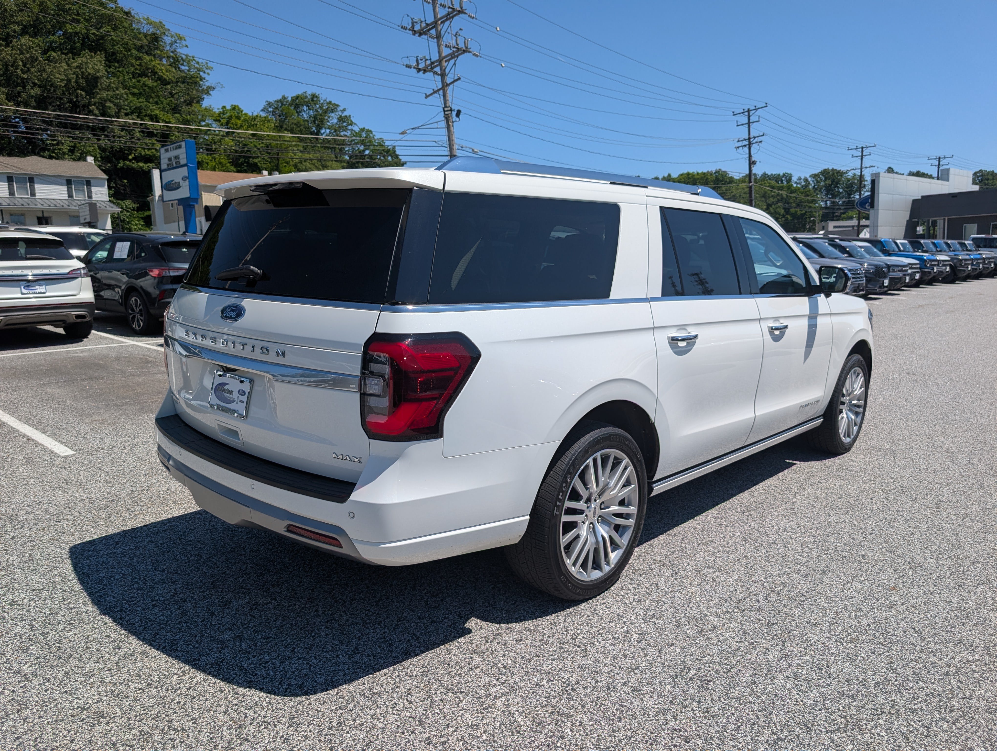 Certified 2023 Ford Expedition Max Platinum AWD/4WD image 7