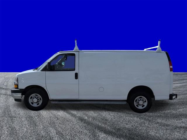 Used 2021 Chevrolet Express 2500 w/ Driver Convenience Package RWD image 7