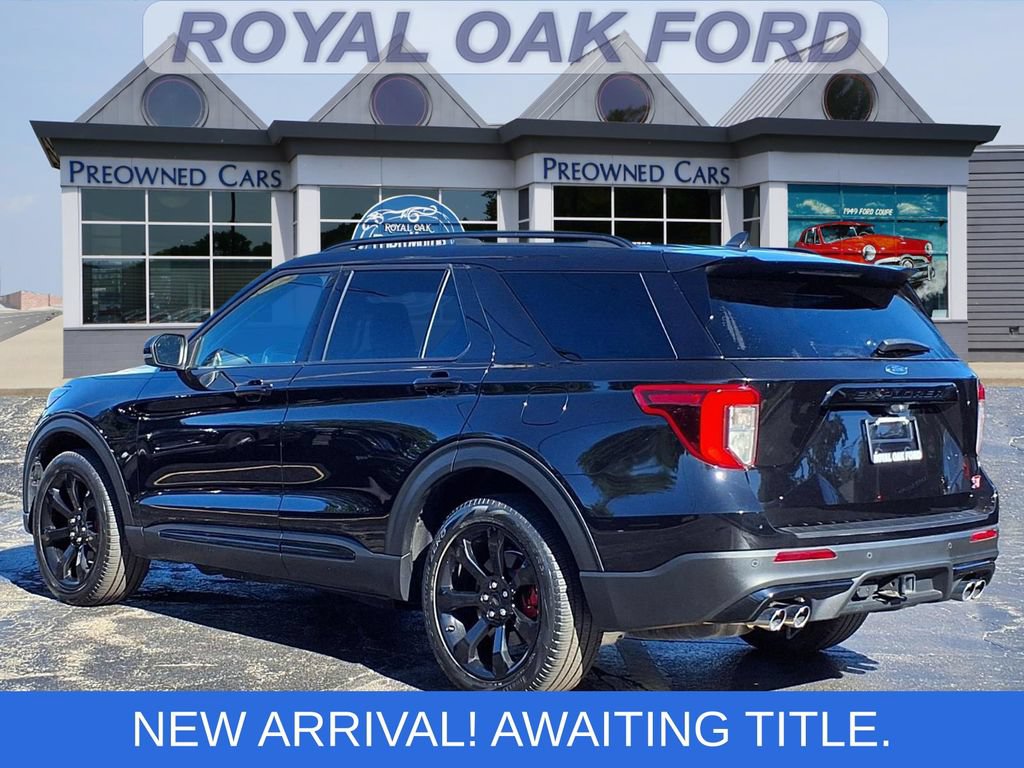 Certified 2023 Ford Explorer ST w/ Equipment Group 401A AWD/4WD image 2