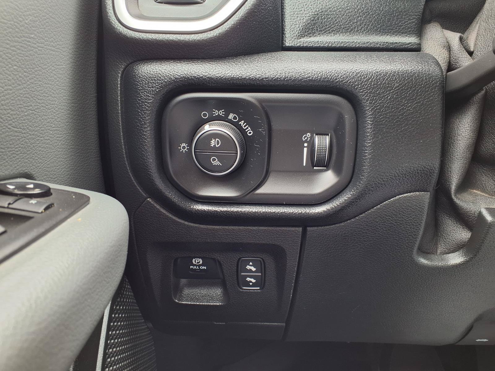 Used 2021 RAM 1500 Big Horn RWD image 26
