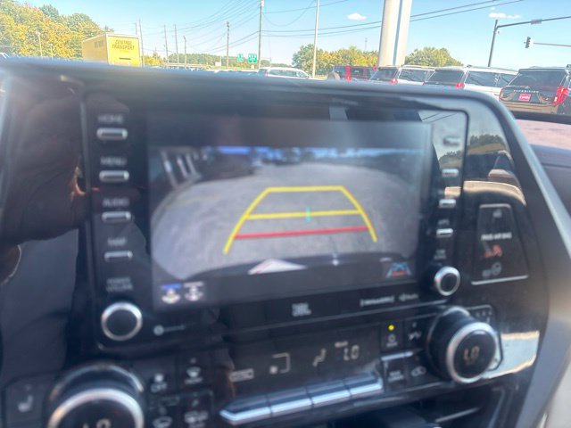 Used 2021 Toyota Highlander Limited FWD image 20