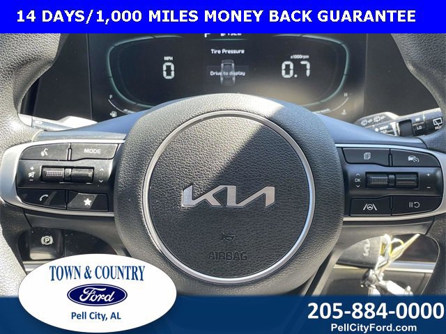 Used 2023 Kia Sportage LX image 25