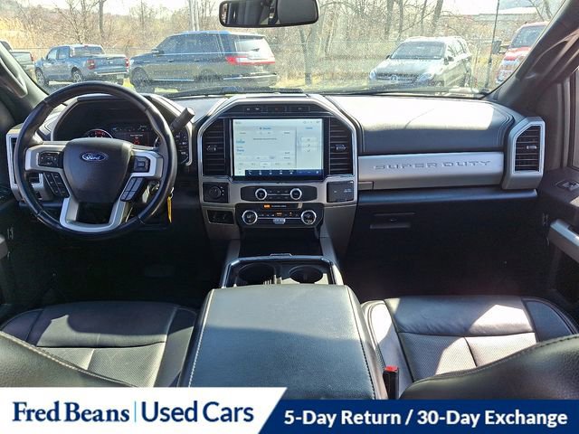 Certified 2022 Ford F350 Lariat w/ Black Appearance Package image 15