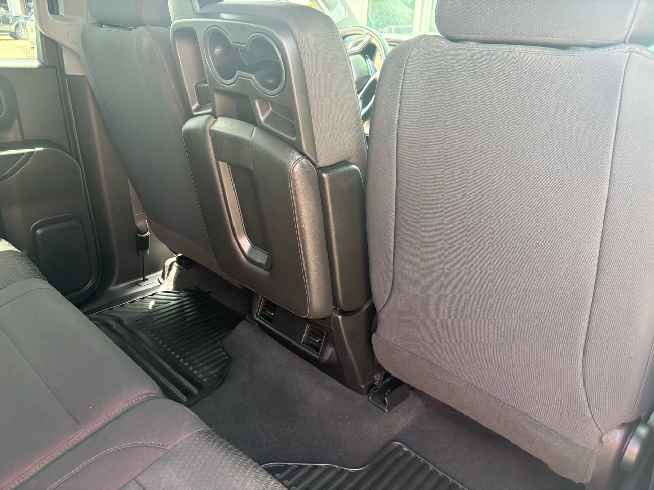 Used 2020 Chevrolet Silverado 1500 Custom w/ Custom Value Package image 57